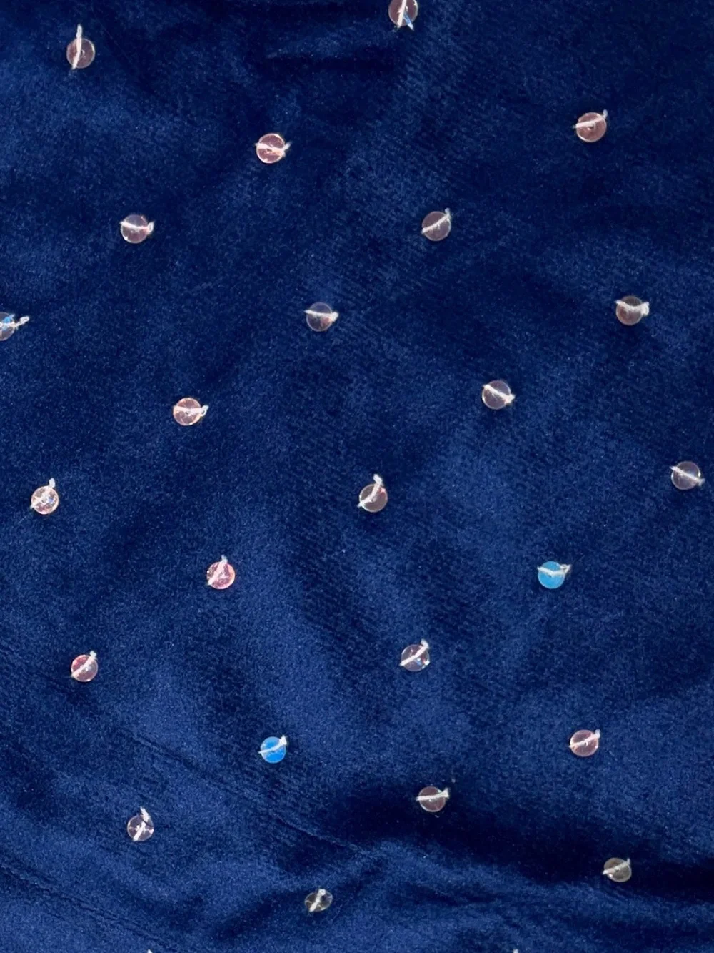 Piglo 18-24m NWT but button strap is missing